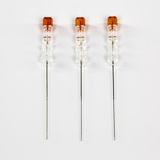 Spinal cannula